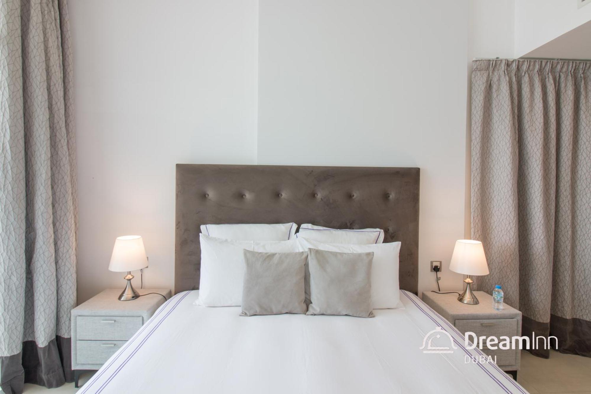 Dream Inn Apartments - Mina By Azizi 迪拜 外观 照片